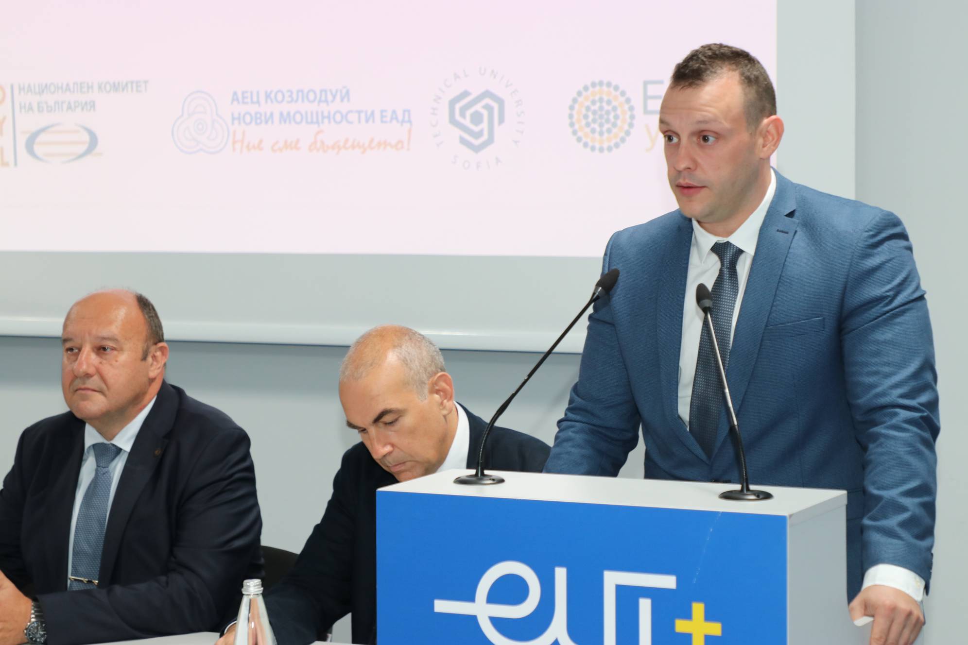  Зам.-министърът на енергетиката Георги Самандов 